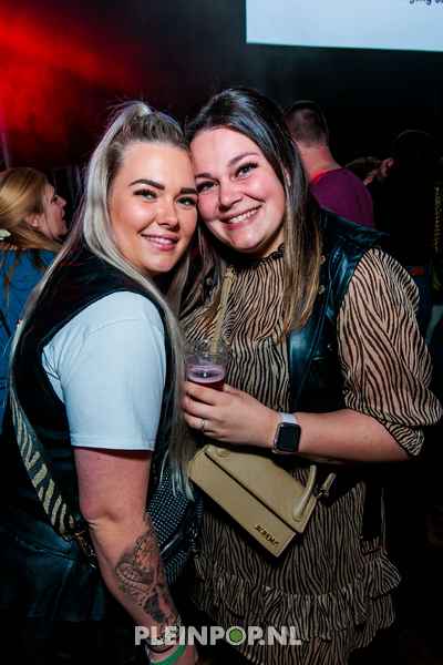 Publiek Bewerkt    (89)